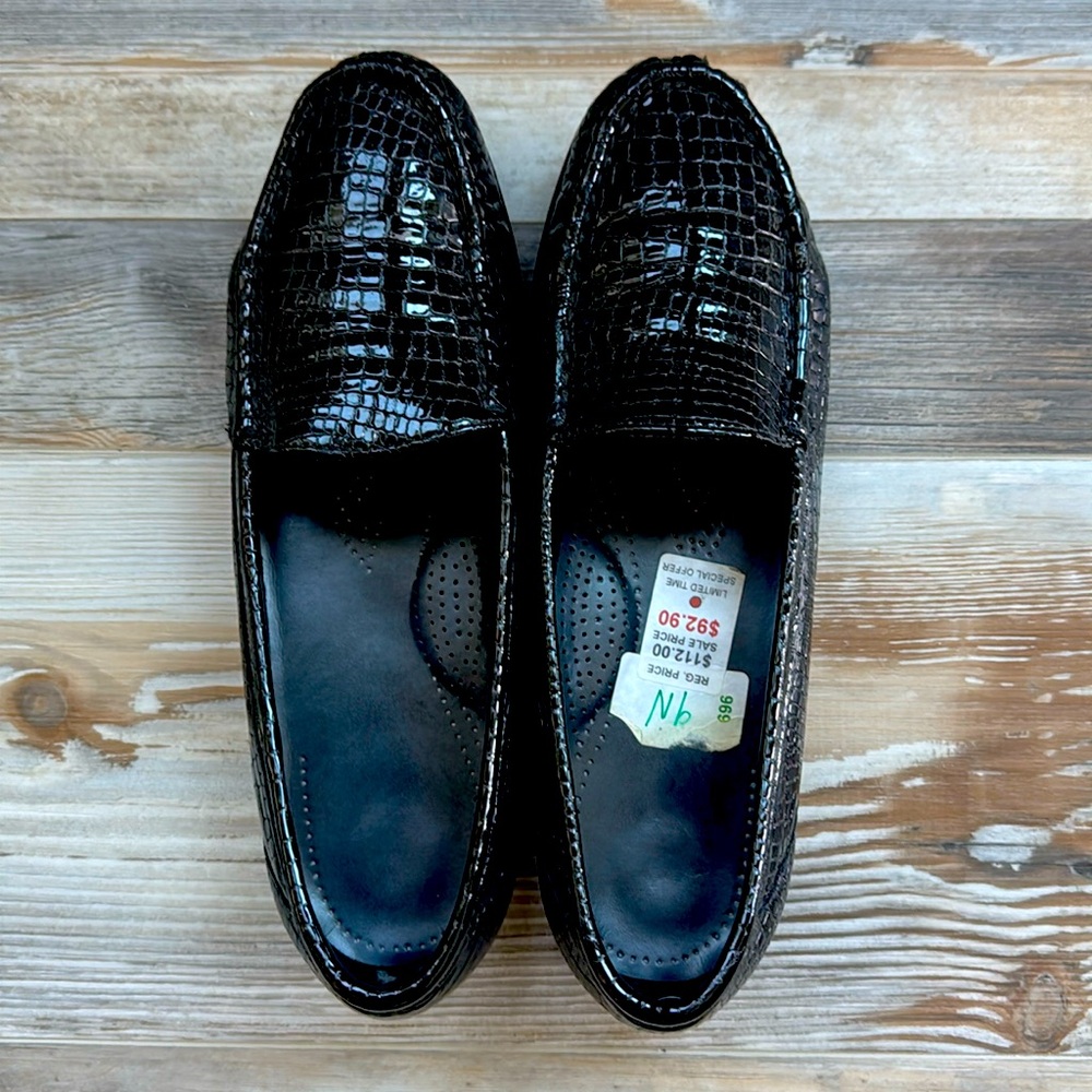 SAS Simplify Comfort Flats